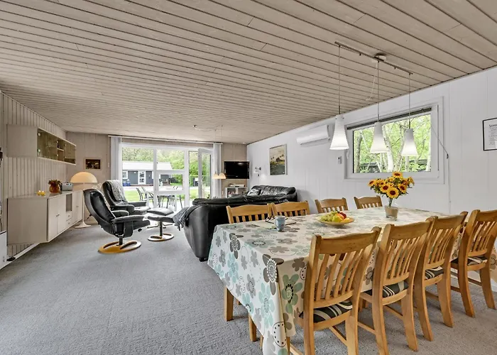 Casa de Férias Four-bedroom In Hemmet